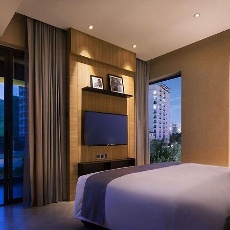 One Residence Hotel & Apartment Phnom Penh Exterior photo